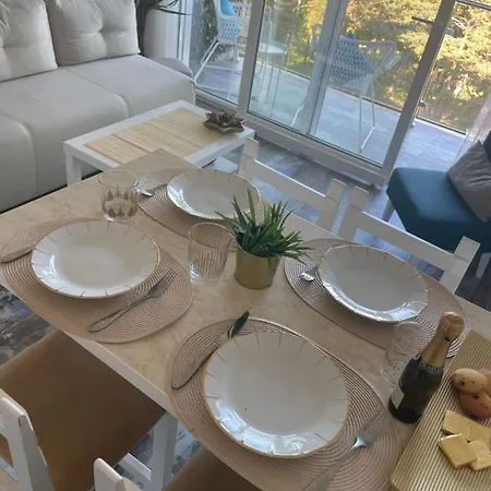 M Zlatni Breg Appartamento