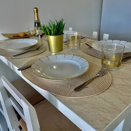 M Zlatni Breg Appartamento