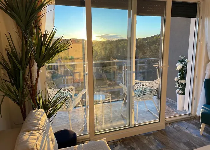 M Zlatni Breg * Divčibare